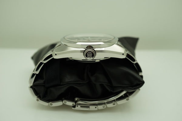 GRAND SEIKO SBGJ235 BOUTIQUE LIMITED EDITION AUTO Hi-Beat GMT BLUE DIAL WARRANTY - Image 3