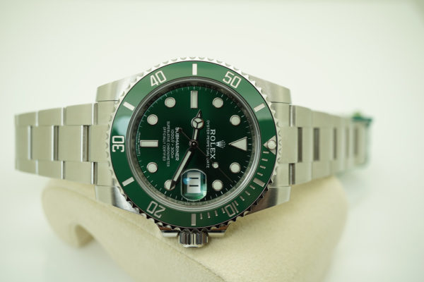 Rolex 116610LV SUBMARINER GREEN DIAL HULK 2020 COMPLETE SET - Image 9