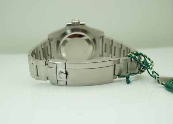 Rolex 116610LV SUBMARINER GREEN DIAL HULK 2020 COMPLETE SET - Image 7