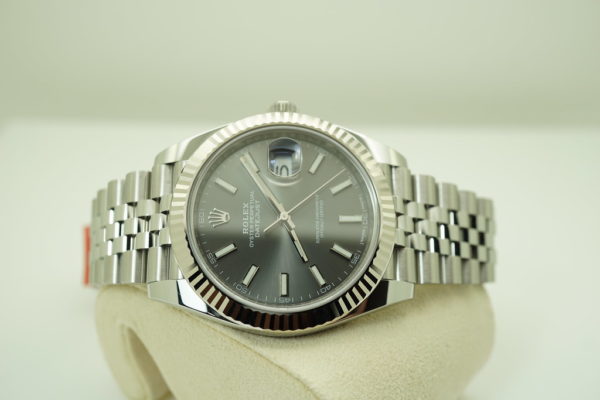 Rolex 126334 DATEJUST 41 FLUTED BEZEL DARK RHODIUM DIAL JUBILEE 2018 WARRANTY FULL SET - Image 10