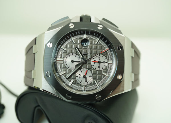 BRAND NEW Audemars PIGUET ROYAL OAK OFFSHORE 26400IO TITANIUM CERAMIC 44MM 2020 - Image 8