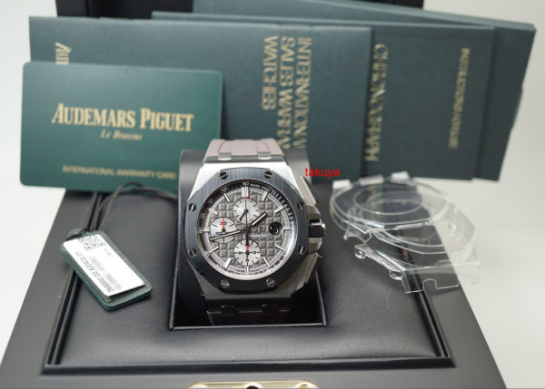 BRAND NEW Audemars PIGUET ROYAL OAK OFFSHORE 26400IO TITANIUM CERAMIC 44MM 2020 - Image 2