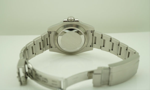 Rolex 116610LN SUBMARINER CERAMIC DATE 40MM V SERIAL COMPLETE SET - Image 8