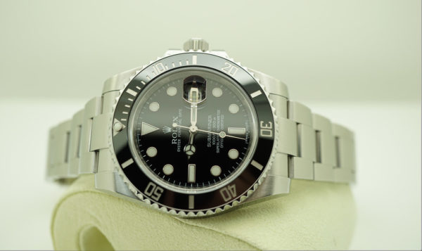 Rolex 116610LN SUBMARINER CERAMIC DATE 40MM V SERIAL COMPLETE SET - Image 10
