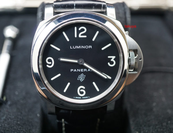Panerai PAM 000 LUMINOR BASE MODEL STAINLESS STEEL R SERIES 44MM BOX PAPERS