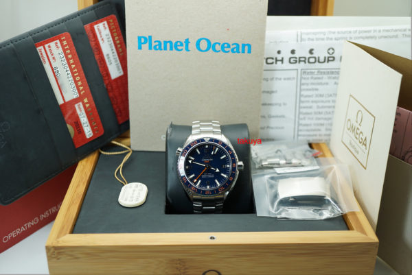 Omega SEAMASTER PLANET OCEAN 600M GMT GOODPLANET BLUE DIAL SERVICED FULL SET - Image 2