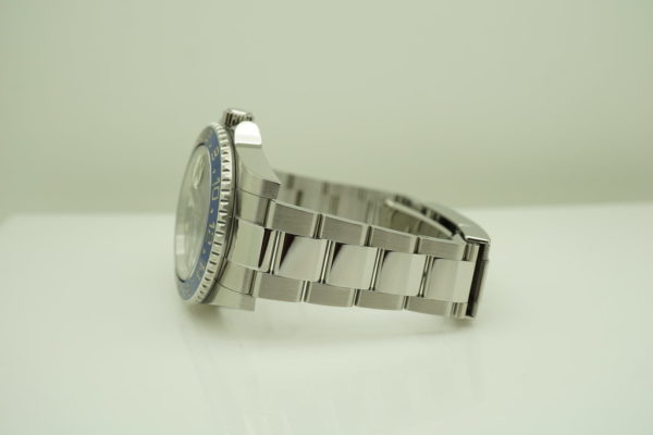 Rolex 116710BLNR GMT MASTER II BLACK BLUE BATMAN 2016 WARRANTY FULL SET - Image 5