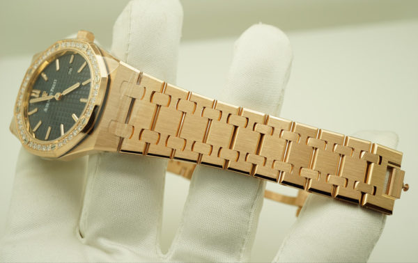 BRAND NEW Audemars PIGUET ROYAL OAK LADIES ROSE GOLD DIAMOND 67651OR 33MM FULL SET - Image 5