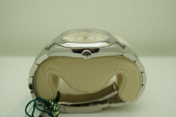 BRAND NEW Rolex 124300 OYSTER PERPETUAL SILVER DIAL 41MM 2020 RELEASE FULL SET - Image 3