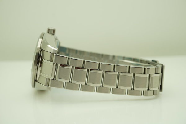 Grand Seiko SPRING DRIVE GMT BLIZZARD DIAL SBGE249 LIMITED EDITION 2019 FULL SET - Image 5