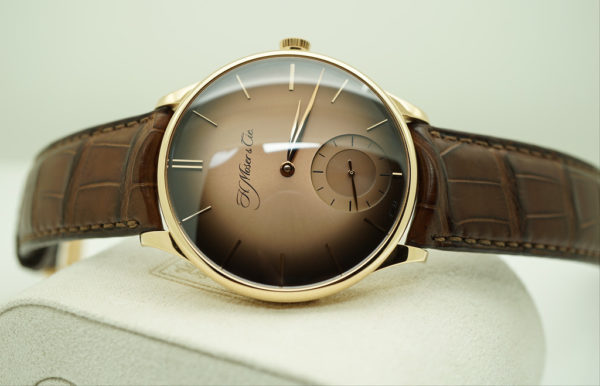 H. Moser & Cie VENTURER SMALL SECONDS RED GOLD FUMÉ DIAL 2020 COMPLETE SET - Image 9