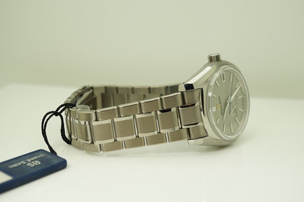 BRAND NEW Grand Seiko SPRING DRIVE TITANIUM SBGA415 Winter COMPLETE SET - Image 6