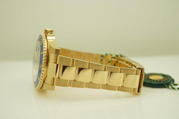 BRAND NEW Rolex 116618LB SUBMARINER YELLOW GOLD SUNBURST BLUE DIAL 2020 FULL SET - Image 5