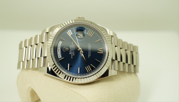 Rolex 228239 DAY DATE 40MM WHITE GOLD BLUE ROMAN DIAL 2019 WARRANTY FULL SET - Image 10