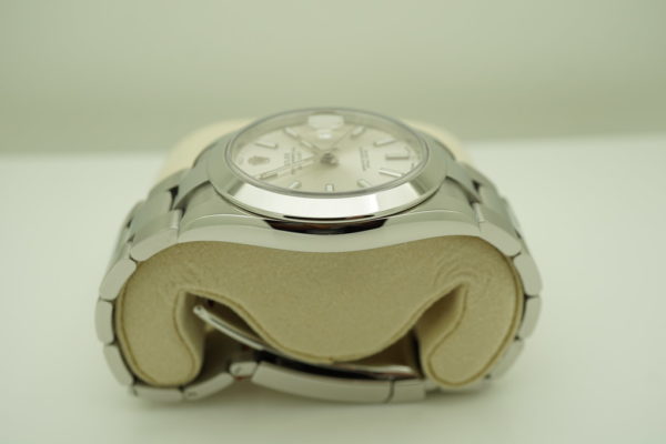 Rolex 126300 DATEJUST 41 SILVER STICK DIAL OYSTER BAND 2018 COMPLETE SET - Image 4