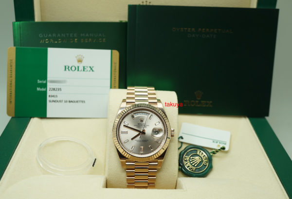 BRAND NEW Rolex 228235 DAY DATE 40 18K ROSE GOLD SUNDUST BAGUETTE DIAMOND DIAL 2020 FULL SET - Image 2