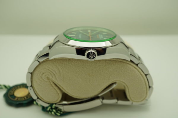 BRAND NEW Rolex 116400GV MILGAUSS Z BLUE DIAL RANDOM SERIAL 2020 WARRANTY FULL SET - Image 3