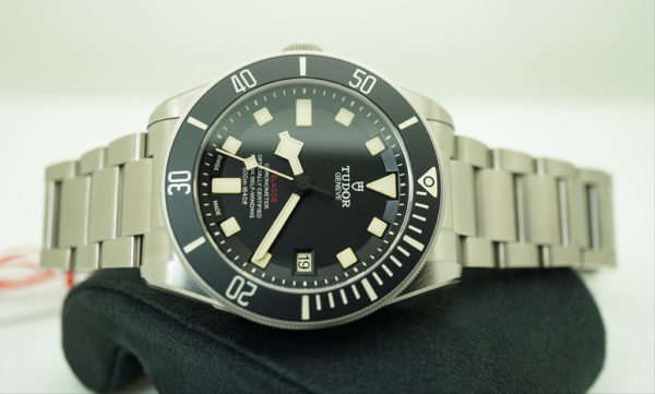 BRAND NEW Tudor 25610TNL TITANIUM PELAGOS LHD LEFTY 42MM 2020 COMPLETE SET - Image 10