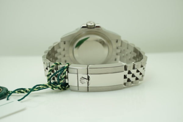 NEW Rolex 126710BLRO PEPSI GMT MASTER II RED BLUE JUBILEE 2020 WARRANTY FULL SET - Image 7