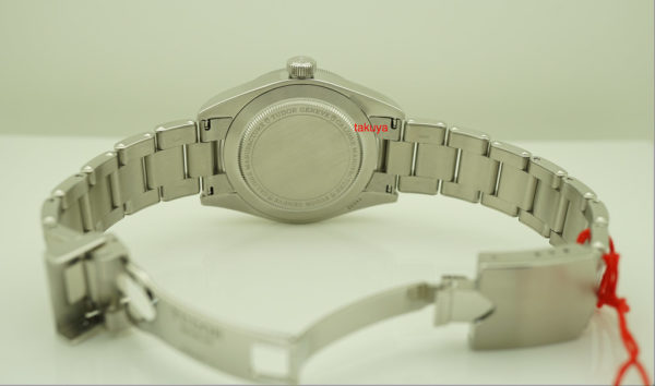 BRAND NEW Tudor 79030B BLACK BAY 58 BLUE DIAL BRACELET 39MM NEW 2020 MODEL FULL SET - Image 8