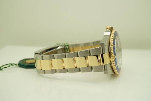 BRAND NEW Rolex 126613LB SUBMARINER 18K YELLOW GOLD STEEL BLUE DIAL 41MM 2020 MODEL - Image 6