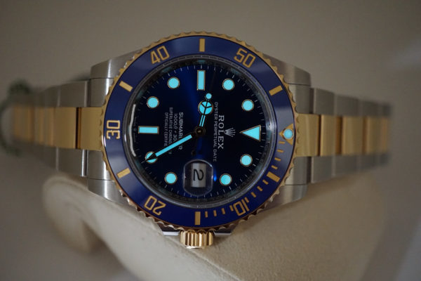 BRAND NEW Rolex 126613LB SUBMARINER 18K YELLOW GOLD STEEL BLUE DIAL 41MM 2020 MODEL - Image 11