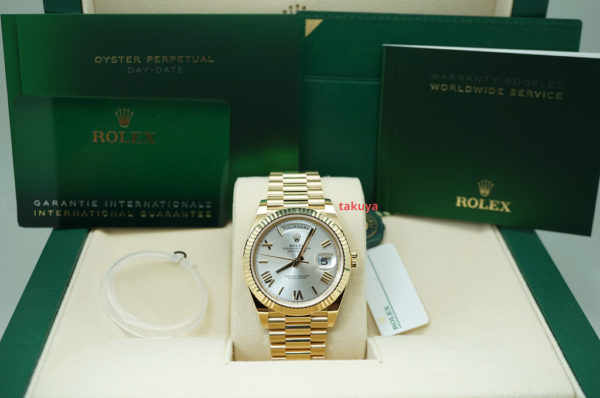BRAND NEW Rolex 228238 DAY DATE 40MM YELLOW GOLD ROMAN SILVER DIAL 2020 COMPLETE SET - Image 2