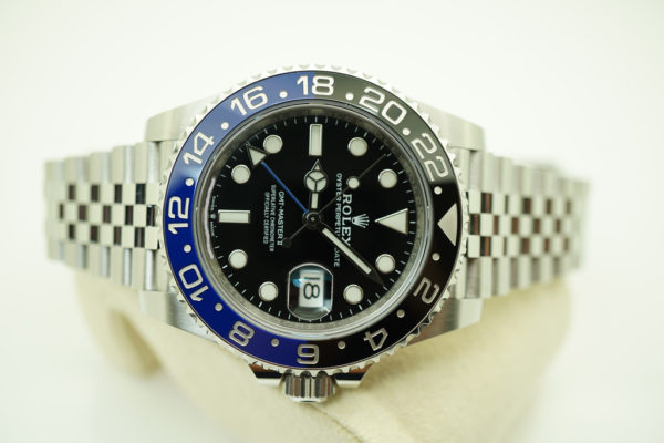 Rolex 126710BLNR GMT MASTER 2 BLACK BLUE JUBILEE 2020 WARRANTY FULL SET - Image 9