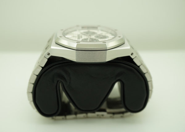 Audemars PIGUET ROYAL OAK CHRONOGRAPH PANDA DIAL 26331ST 2020 WARRANTY FULL SET - Image 4