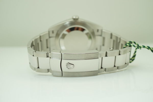 BRAND NEW Rolex 126300 DATEJUST 41 BLUE ROMAN DIAL OYSTER BAND 2020 FULL SET - Image 7