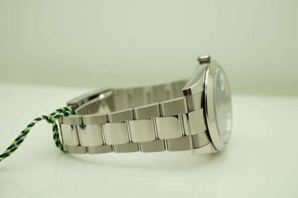 BRAND NEW Rolex 126300 DATEJUST 41 BLUE ROMAN DIAL OYSTER BAND 2020 FULL SET - Image 6
