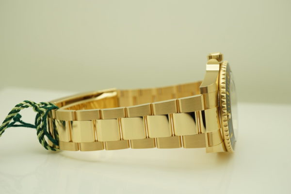 BRAND NEW Rolex 126618LN SUBMARINER CERAMIC YELLOW GOLD BLACK DIAL 41MM 2020 MODEL FULL SET - Image 6