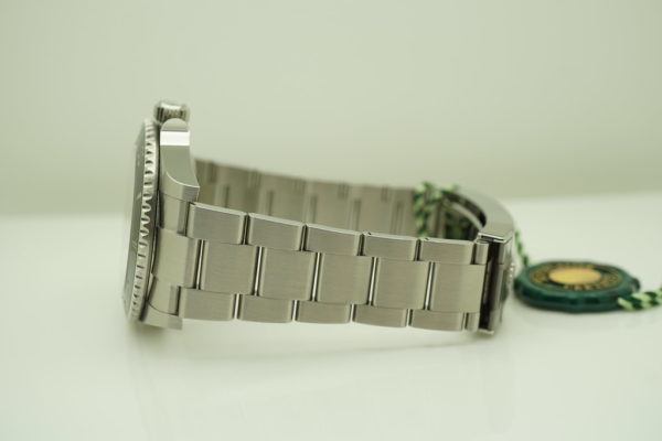 BRAND NEW Rolex 124060 SUBMARINER NO DATE 41MM NEW MODEL COMPLETE SET - Image 5