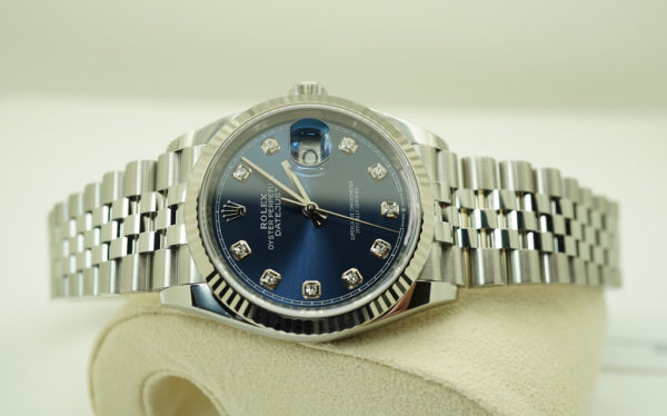BRAND NEW Rolex 126234 DATEJUST FLUTED BEZEL BLUE DIAMOND DIAL JUBILEE 2020 FULL SET - Image 10