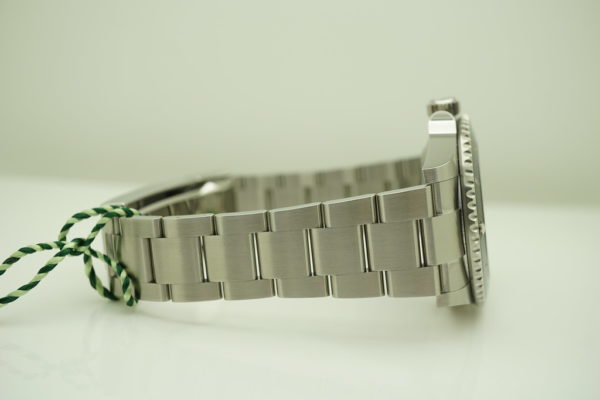 BRAND NEW Rolex 124060 SUBMARINER NO DATE 41MM NEW MODEL COMPLETE SET - Image 6