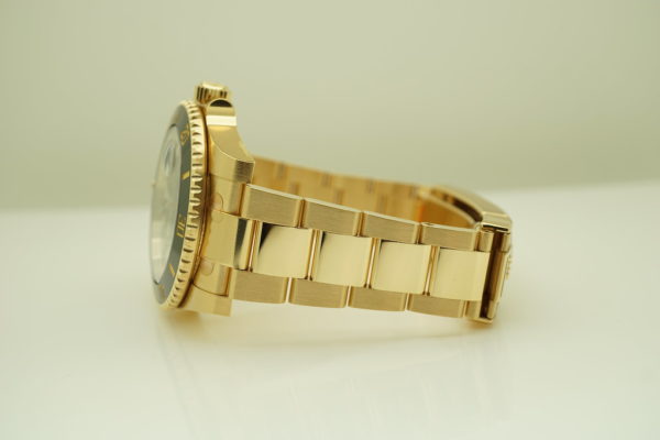 Rolex 116618LN SUBMARINER 18K YELLOW GOLD BLACK DIAL 2019 WARRANTY FULL SET - Image 5