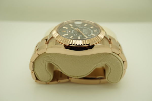 Rolex 326935 SKY-DWELLER 18K ROSE GOLD DARK RHODIUM DIAL 2020 WARRANTY FULL SET - Image 4