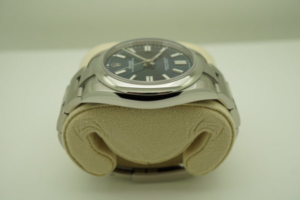 LIKE NEW Rolex 124300 OYSTER PERPETUAL BLUE DIAL 41MM 2020 RELEASE FULL SET - Image 4