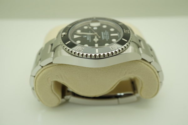 Rolex 116610LN SUBMARINER CERAMIC DATE 40MM 2019 WARRANTY FULL SET - Image 4