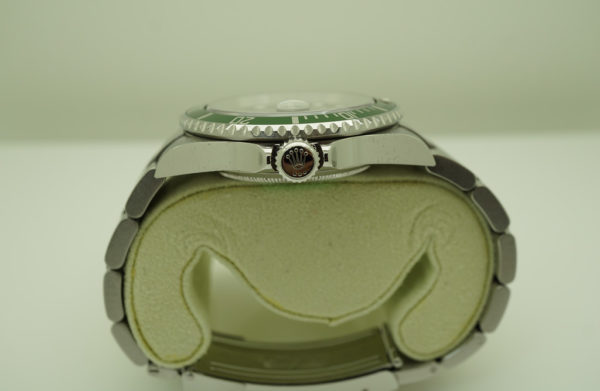 Rolex 16610LV SUBMARINER KERMIT GREEN 50TH ANNIVERSARY Z SERIAL BOXES PAPERS - Image 3