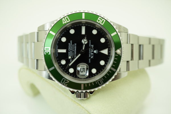 Rolex 16610LV SUBMARINER KERMIT GREEN 50TH ANNIVERSARY Z SERIAL BOXES PAPERS - Image 10
