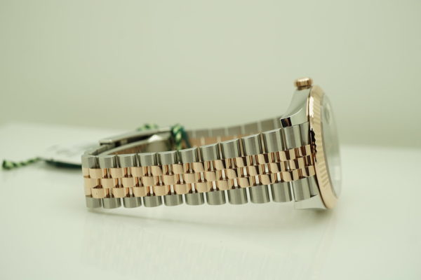 BRAND NEW Rolex 126331 DATEJUST 41 18K ROSE GOLD STEEL WIMBLEDON DIAL JUBILEE 2020 FULL SET - Image 6