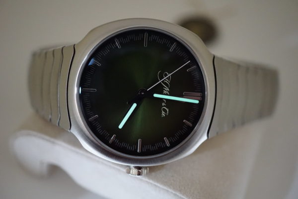 NEW H. Moser & Cie STREAMLINER CENTRE SECONDS MATRIX GREEN FUMÉ DIAL 2020 40MM FULL SET - Image 12