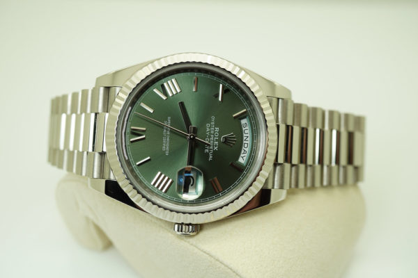 Rolex 228239 DAY DATE 18K WHITE GOLD OLIVE GREEN DIAL 40MM WARRANTY FULL SET - Image 8