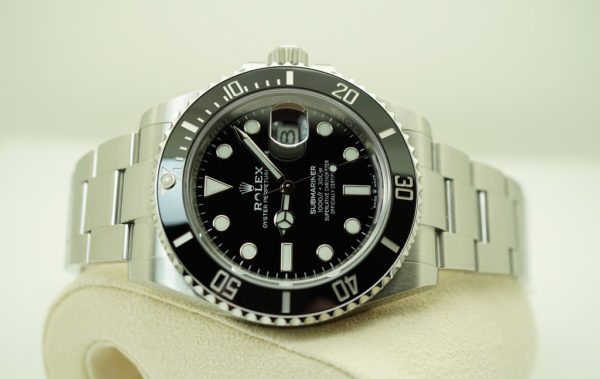 Rolex 126610LN SUBMARINER DATE 41MM 2020 WARRANTY COMPLETE SET - Image 10