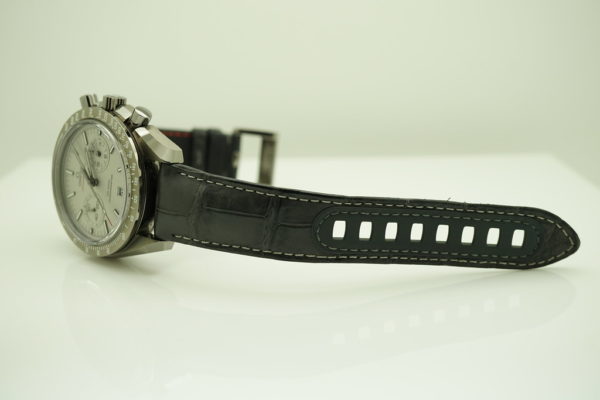 Omega SPEEDMASTER GREY SIDE OF THE MOON CERAMIC CO-AXIAL FULL SET - Image 5