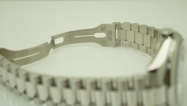 Rolex 118206 PLATINUM DAY DATE PRESIDENT ICE BLUE STICK DIAL 36MM FULL SET - Image 10