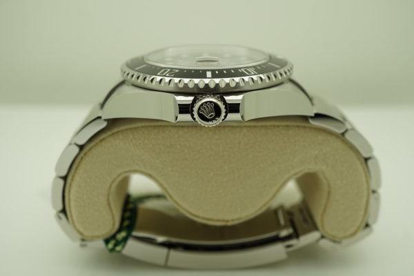 BRAND NEW Rolex 126600 SEA-DWELLER 43MM CYCLOPS RED TEXT 2020 COMPLETE SET - Image 3