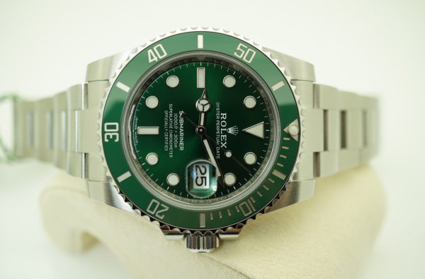NEW Rolex 116610LV SUBMARINER GREEN DIAL HULK 2020 COMPLETE SET - Image 9