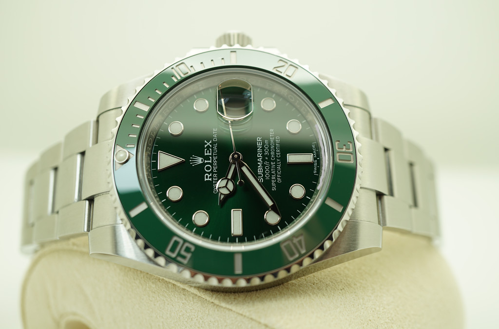 Rolex 116610LV SUBMARINER GREEN DIAL GREEN BEZEL 2018 WARRANTY COMPLETE ...